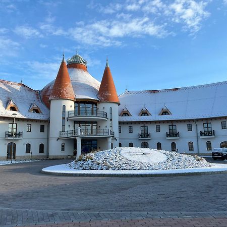 Hungarikum Hotel Lakitelek Esterno foto